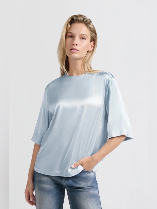 Tops - Baby blue satin t-shirt
